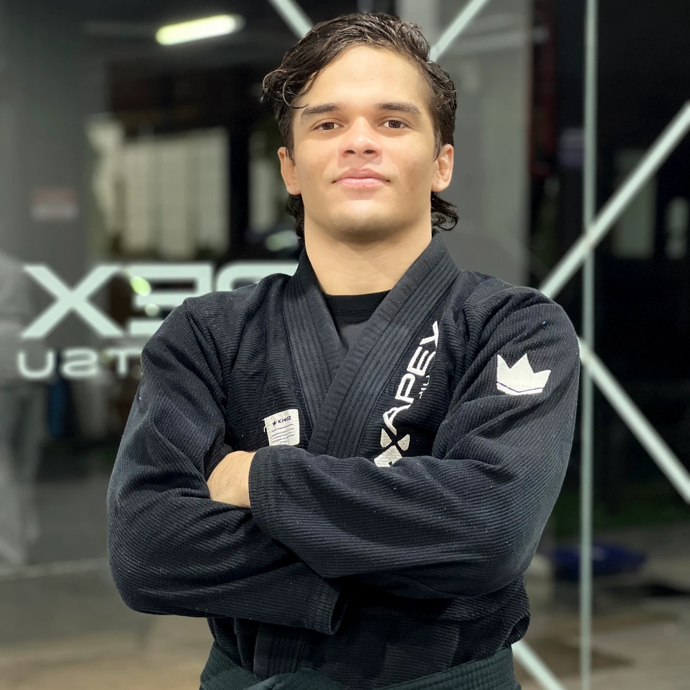 Andrés Saa, profesor de Kids y Teens en APEX